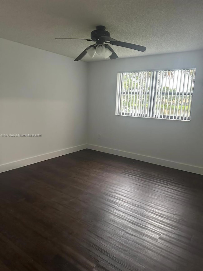 9777 Nob Hill Ct, Sunrise, FL 33351 - photo 2