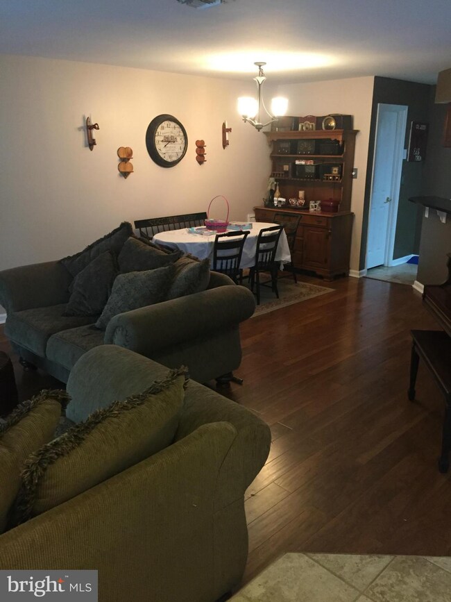 4114 Churchman Way unit 2, Woodbridge, VA 22192 - photo 4