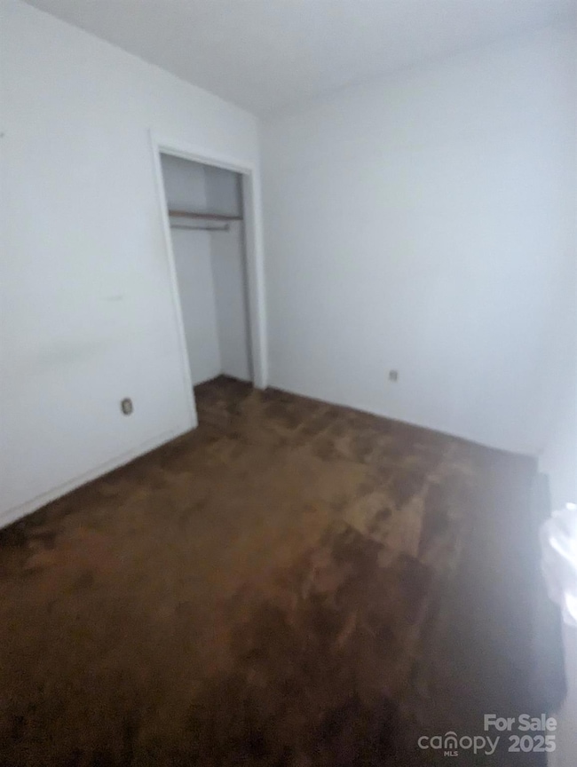 561 Craig Cir, Bennettsville, SC 29512 - photo 5