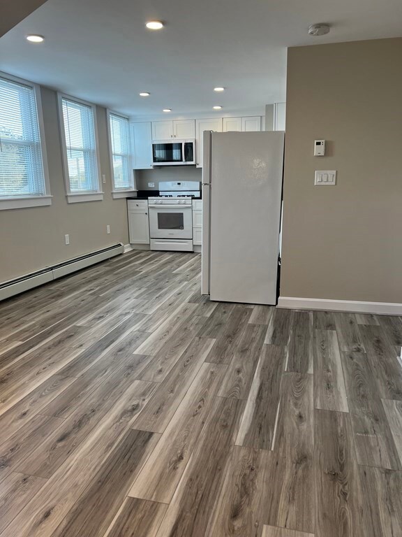 28 Poplar St unit 8, Danvers, MA 01923 - photo 6