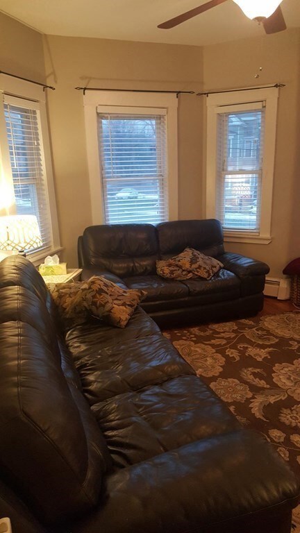 89 Linden St unit 2, Salem, MA 01970 - photo 4