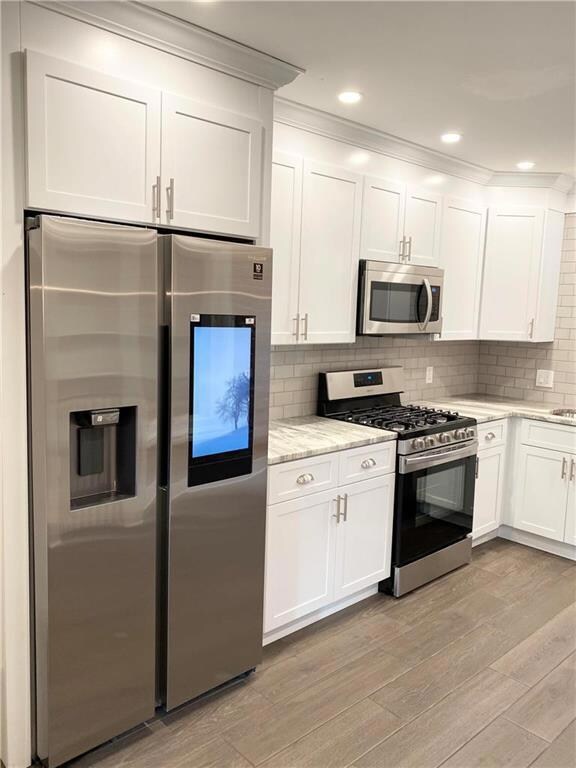 327 N 8th St, Allentown, PA 18102 - photo 7