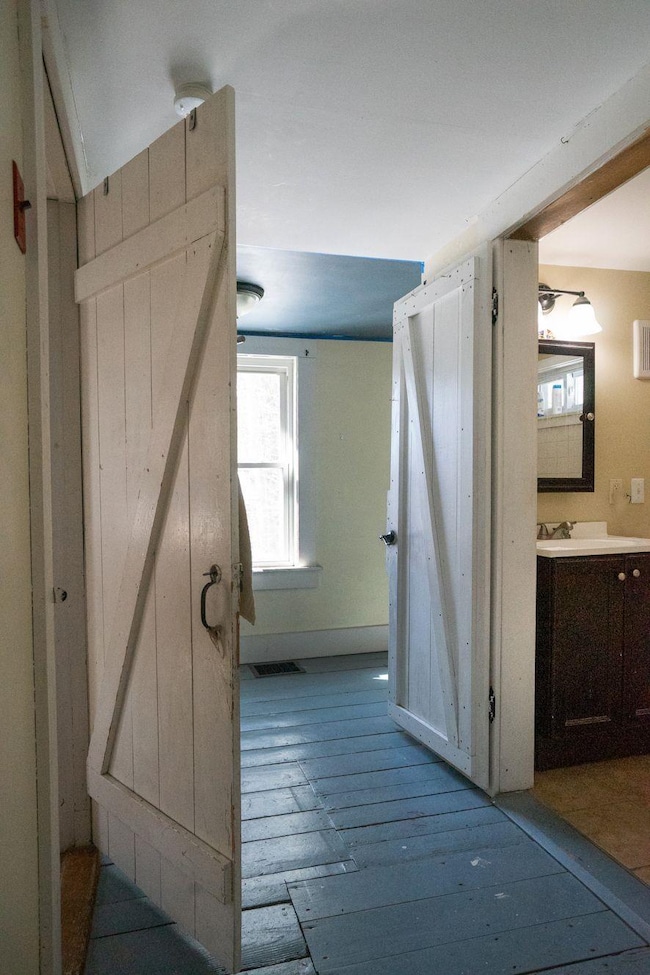 429 Vt Route 30, Newfane, VT 05345 - photo 6