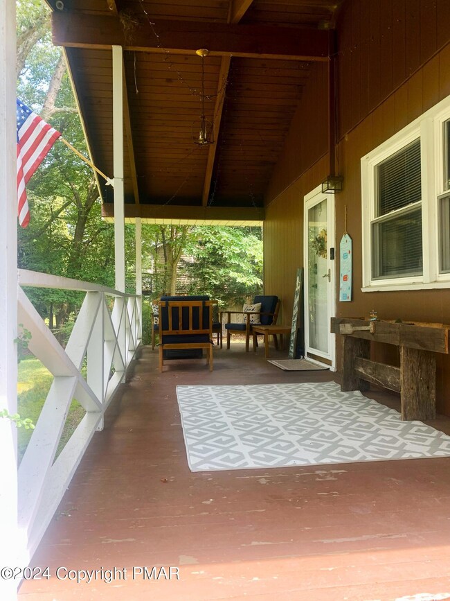 404 Mountain Rd, Albrightsville, PA 18210 - photo 4