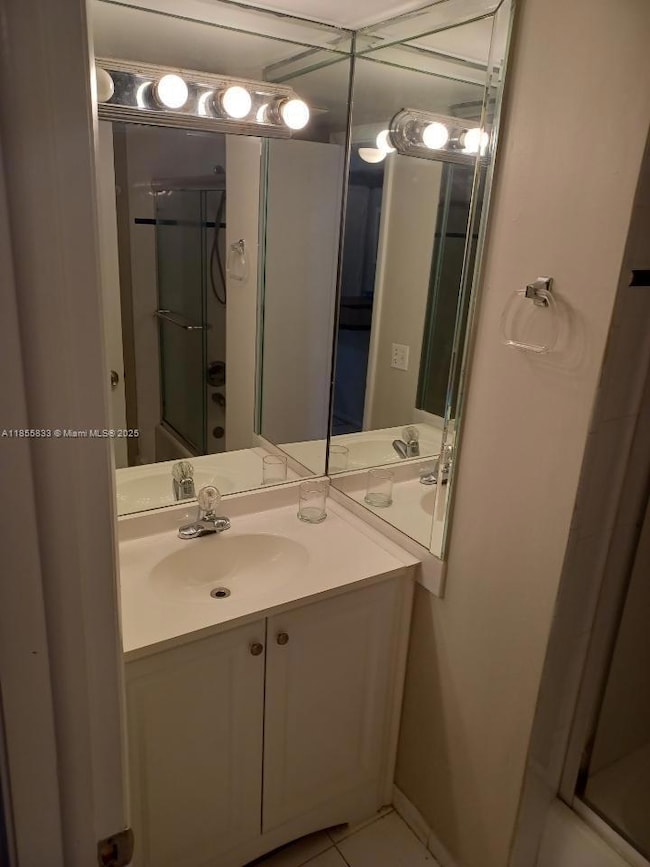 9225 SW 87th Ave unit A3, Miami, FL 33176 - photo 5