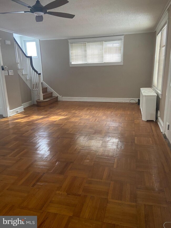 305 N Maple Ave, Lansdowne, PA 19050 - photo 7