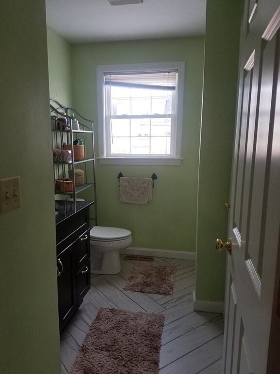 115 Osborne St, New Bedford, MA 02740 - photo 5