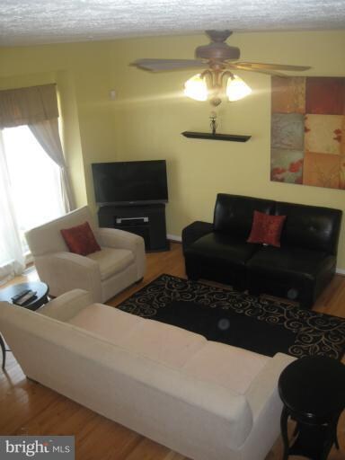 2070 Sumner Dr, Frederick, MD 21702 - photo 6