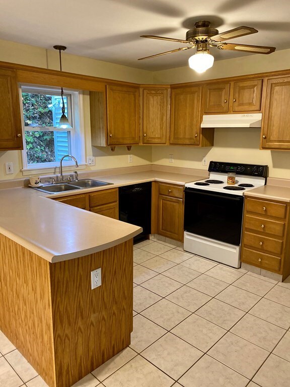 21 Pantry Rd, West Hatfield, MA 01088 - photo 7