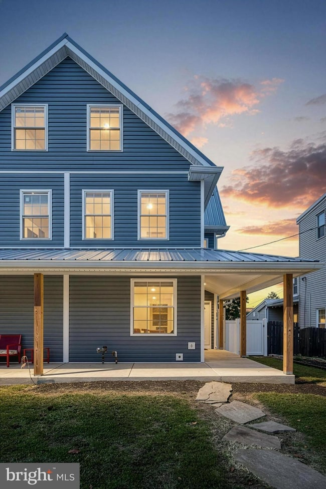 419 3rd St, New Cumberland, PA 17070 - photo 3