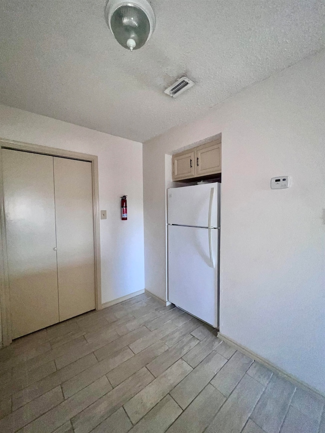 216 E Cherry Ln unit 12, Laredo, TX 78041 - photo 7