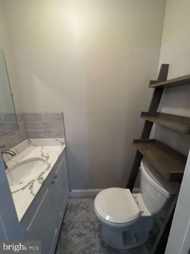 527 Maple Glen Cir, Pottstown, PA 19464 - photo 6