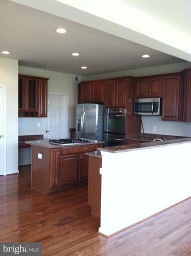 3537 Silent Creek Rd, White Plains, MD 20695 - photo 3