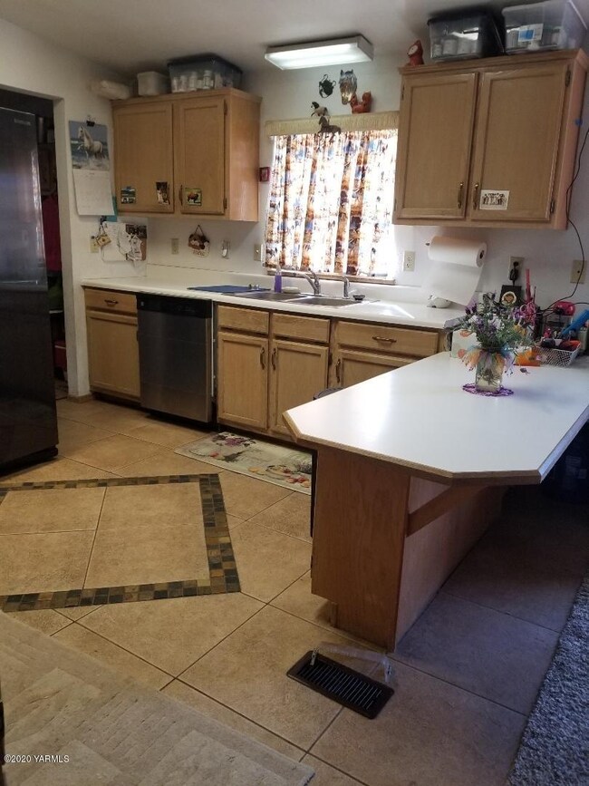kitchen2