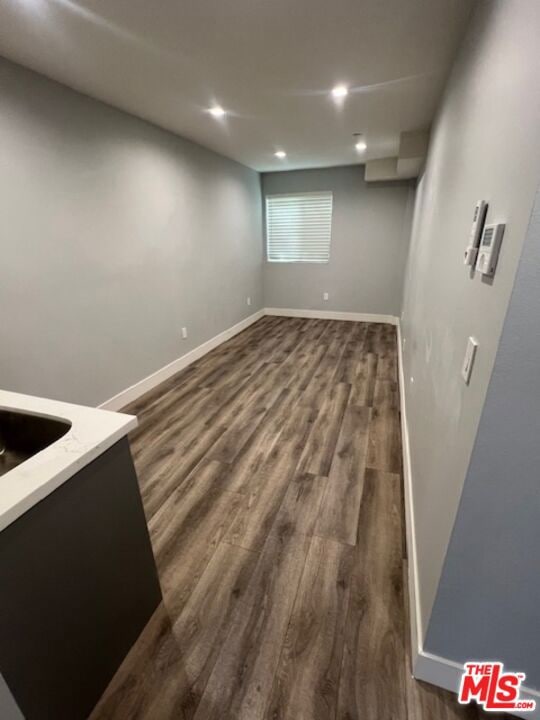 unlisted-address, Van Nuys, CA 91411 - photo 3