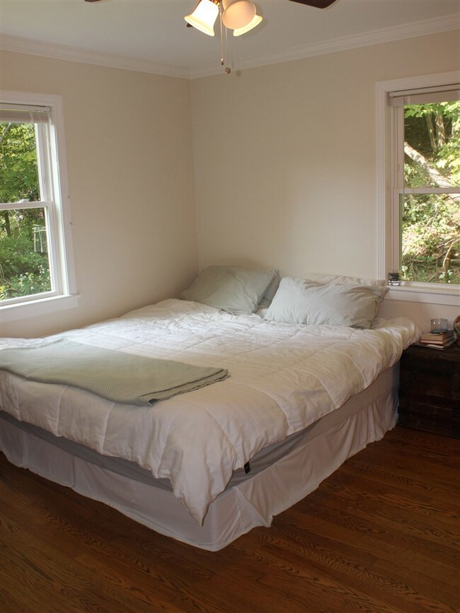 151 Melrose St, Brattleboro, VT 05301 - photo 7