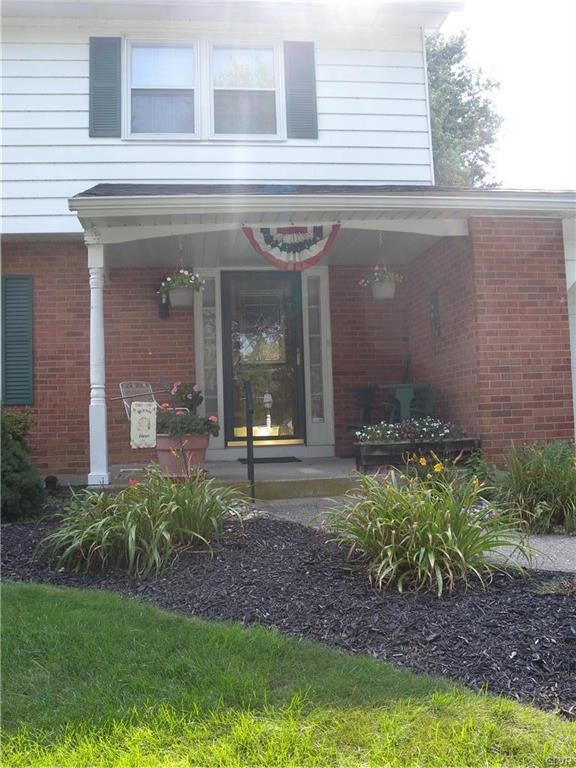 1320 Hickory Rd, Macungie, PA 18062 - photo 4