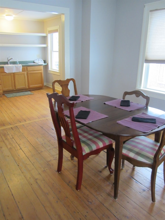 258 & 260 Main St, Hyde Park, VT 05655 - photo 4