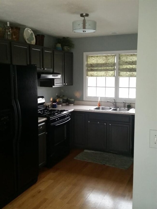 55356 County Line Rd, New Carlisle, IN 46552 - photo 2