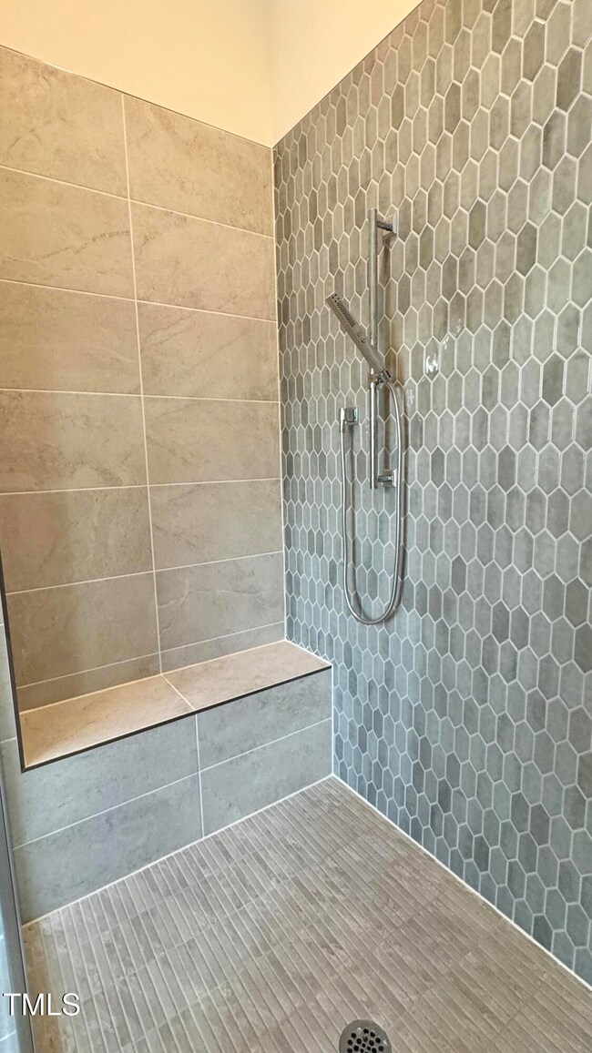 Zero entry Shower