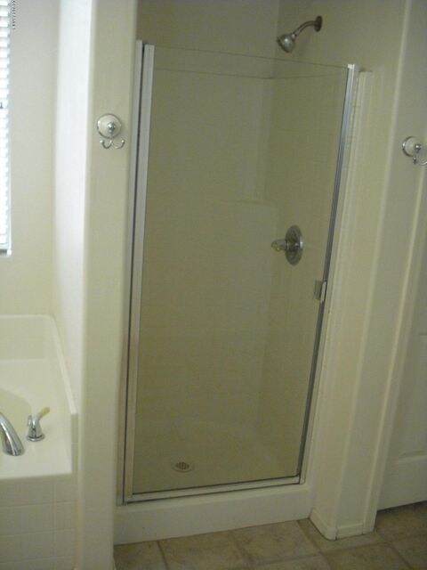 WALK IN SHOWER