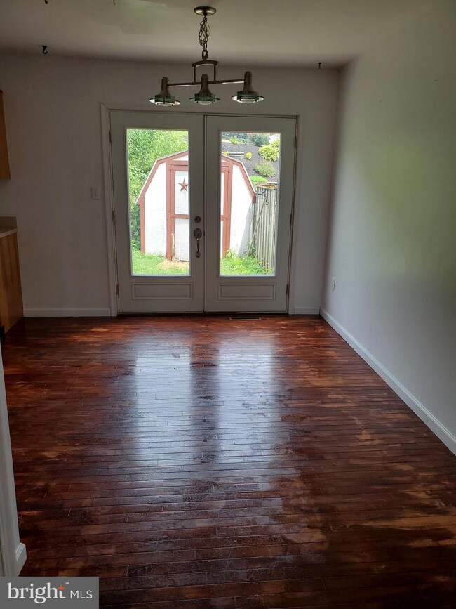 11 Broadwinge Cir, Hamburg, PA 19526 - photo 6