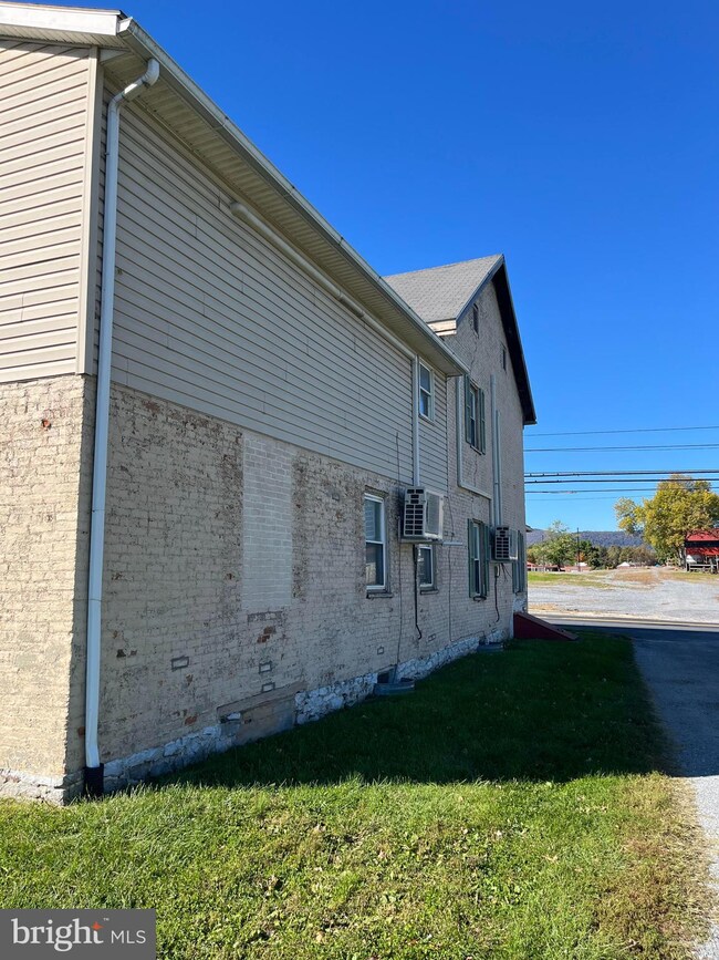 7310 Lincoln Way W, Saint Thomas, PA 17252 - photo 3