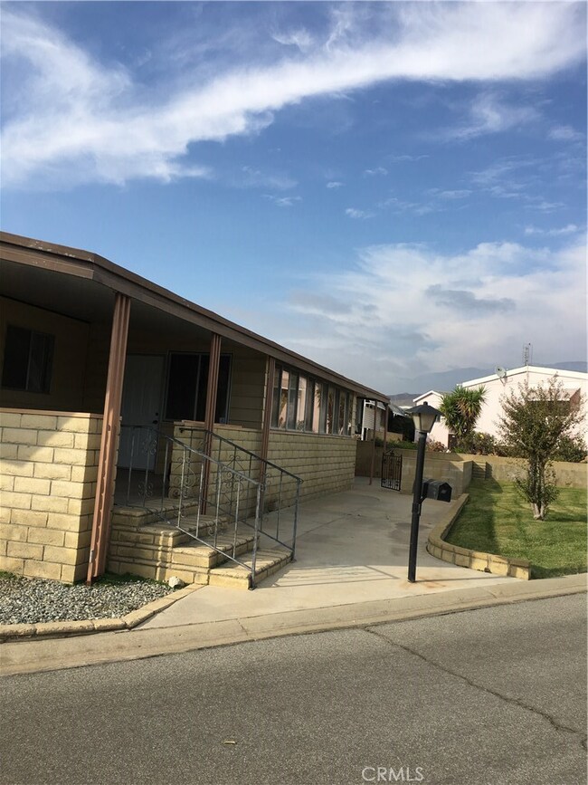 4133 W Wilson St unit 57, Banning, CA 92220 - photo 2