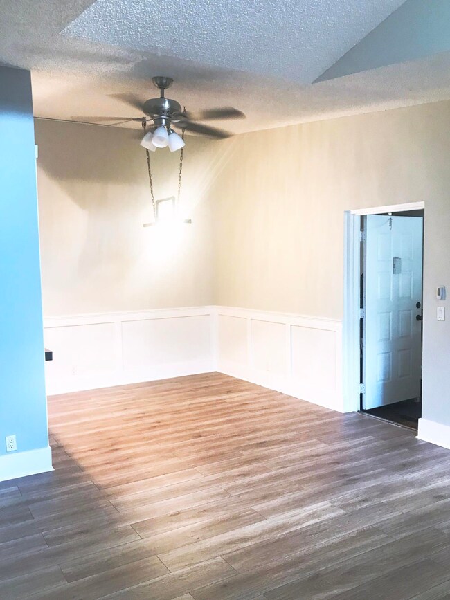 201 Foxtail Dr unit G3, Greenacres, FL 33415 - photo 5