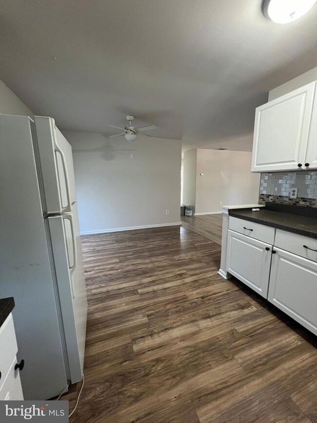 468 Cooper Folly Rd, Atco, NJ 08004 - photo 6