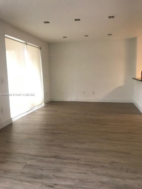 7301 NW 113th Place, Doral, FL 33178 - photo 4