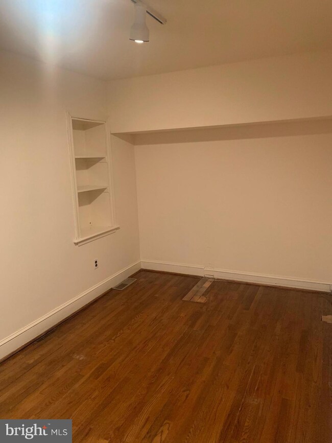 817 N Jackson St unit 1, Wilmington, DE 19806 - photo 4