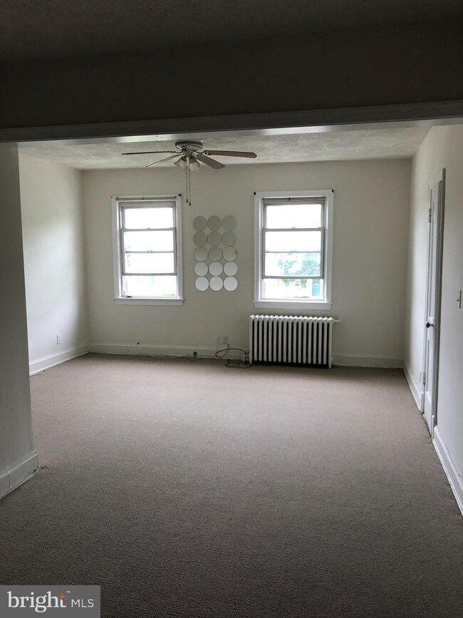 912 Quincy St NE unit 4, Washington, DC 20017 - photo 2