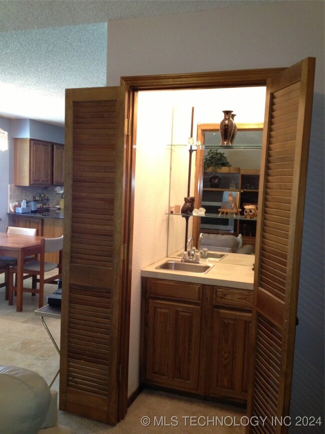 Wet bar in living room.