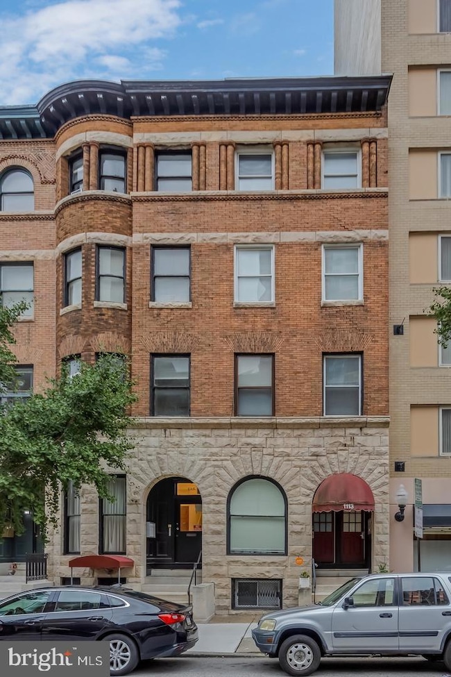 1113 N Calvert St, Baltimore, MD 21202 - photo 2