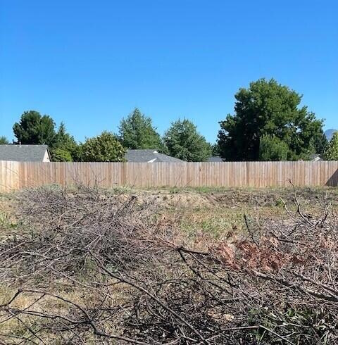 Lot photo 2
