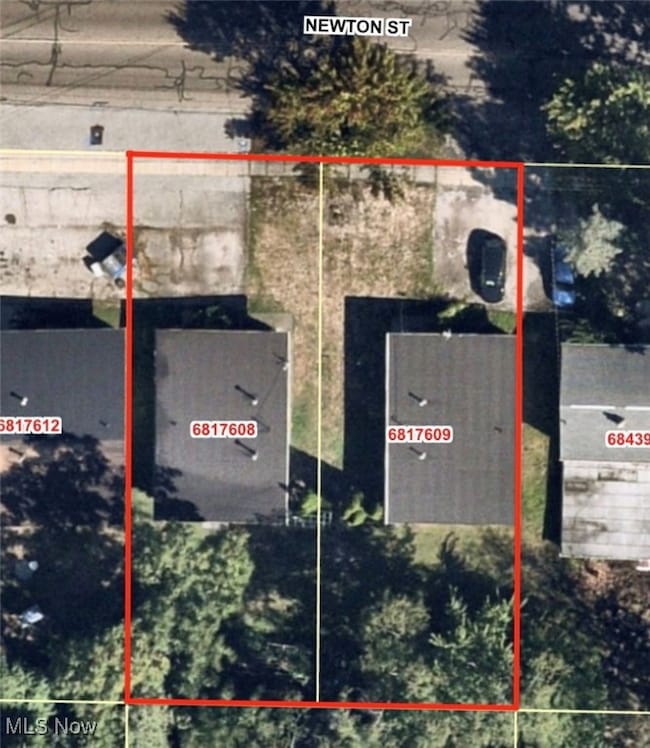 2368 Newton St unit 2370, Akron, OH 44305 - photo 3