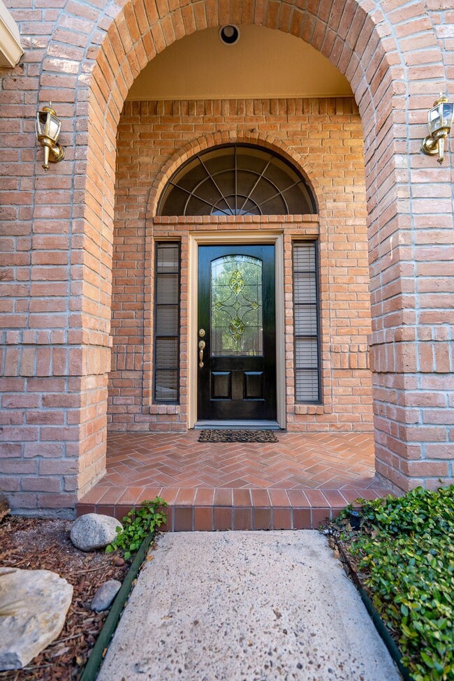 6992 Oakwood Place Ct E, Houston, TX 77040 - photo 6