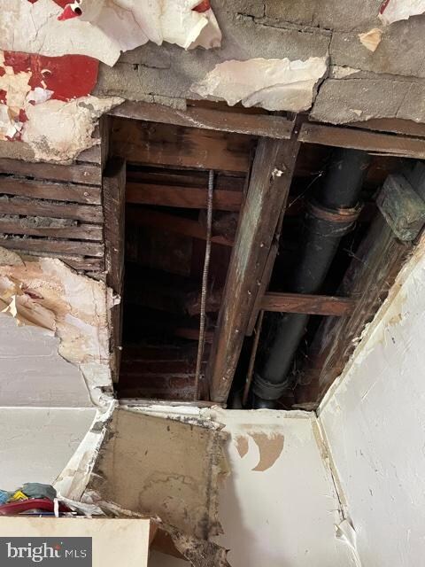 2811 W Mulberry St, Baltimore, MD 21223 - photo 4