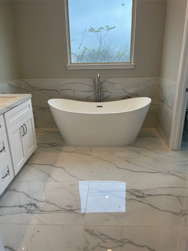 3327 Kilgore St unit C, Houston, TX 77021 - photo 4