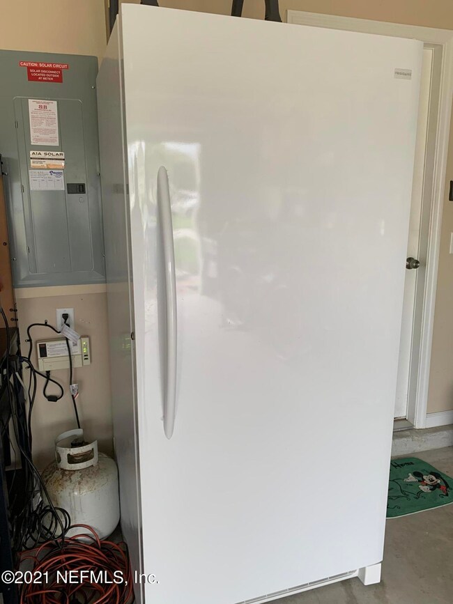 1445 Tripper Dr, Jacksonville, FL 32211 - photo 7