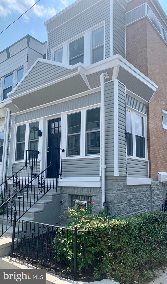 5526 Delancey St, Philadelphia, PA 19143 - photo 2