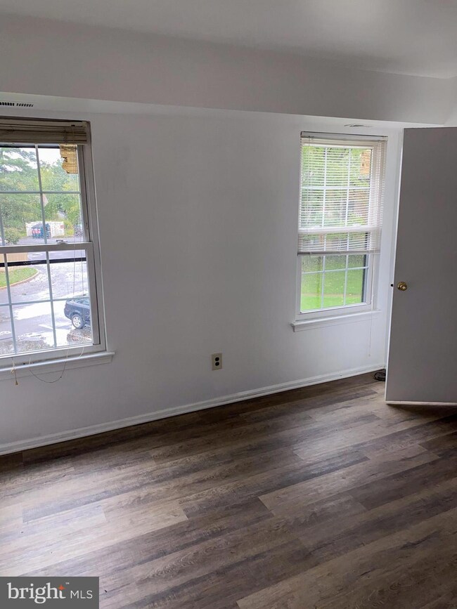 92B Red Cedar Ct, Mount Laurel, NJ 08054 - photo 6