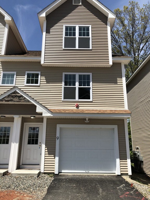 407 Cambridge St unit B9, Worcester, MA 01610 - photo 2