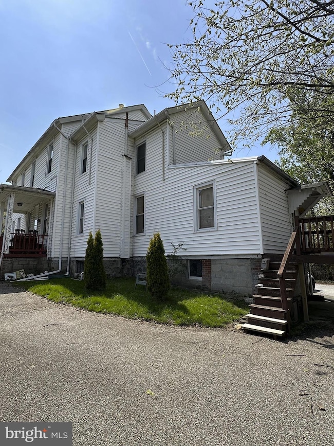 4606 Ridge Ave, Halethorpe, MD 21227 - photo 4