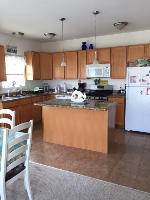 308 W Garfield Ave unit 100, Wildwood, NJ 08260 - photo 5