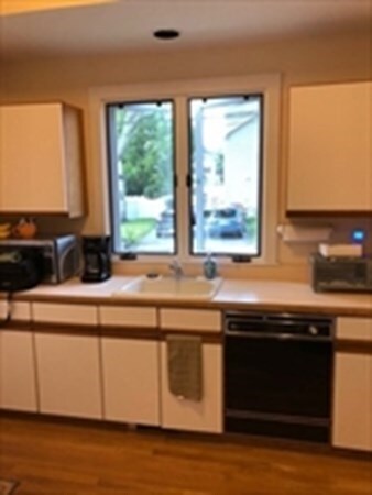 81 Medford St unit 1, Arlington, MA 02474 - photo 2