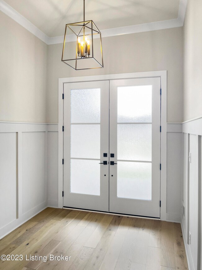 4027 Thomas Farm Drive-5