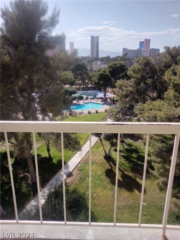 Casablanca unit 356, Las Vegas, NV 89169 - photo 5