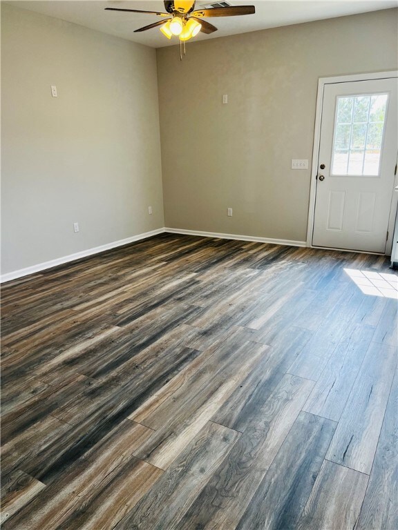 11774 Henry St, Claxton, GA 30417 - photo 5